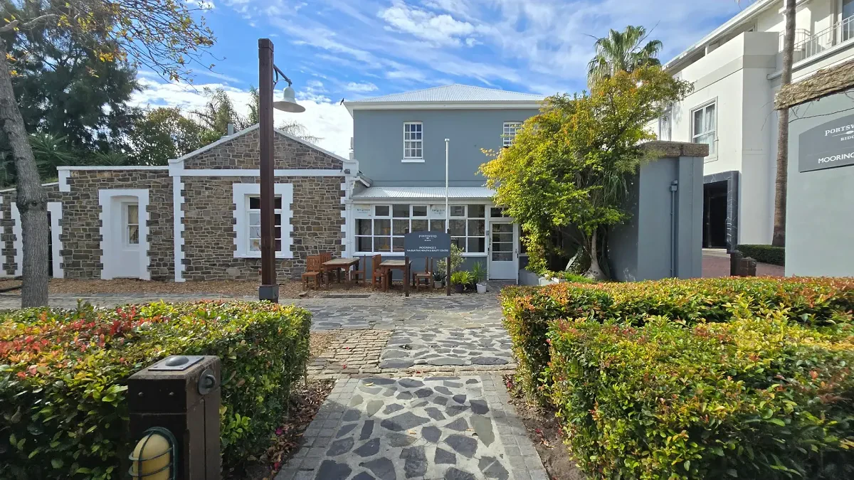 Portswood office space to let in V&A Waterfront