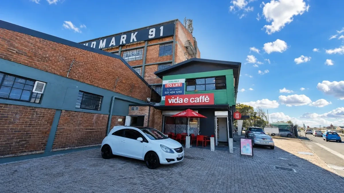 Landmark 91 commercial property in Diep River