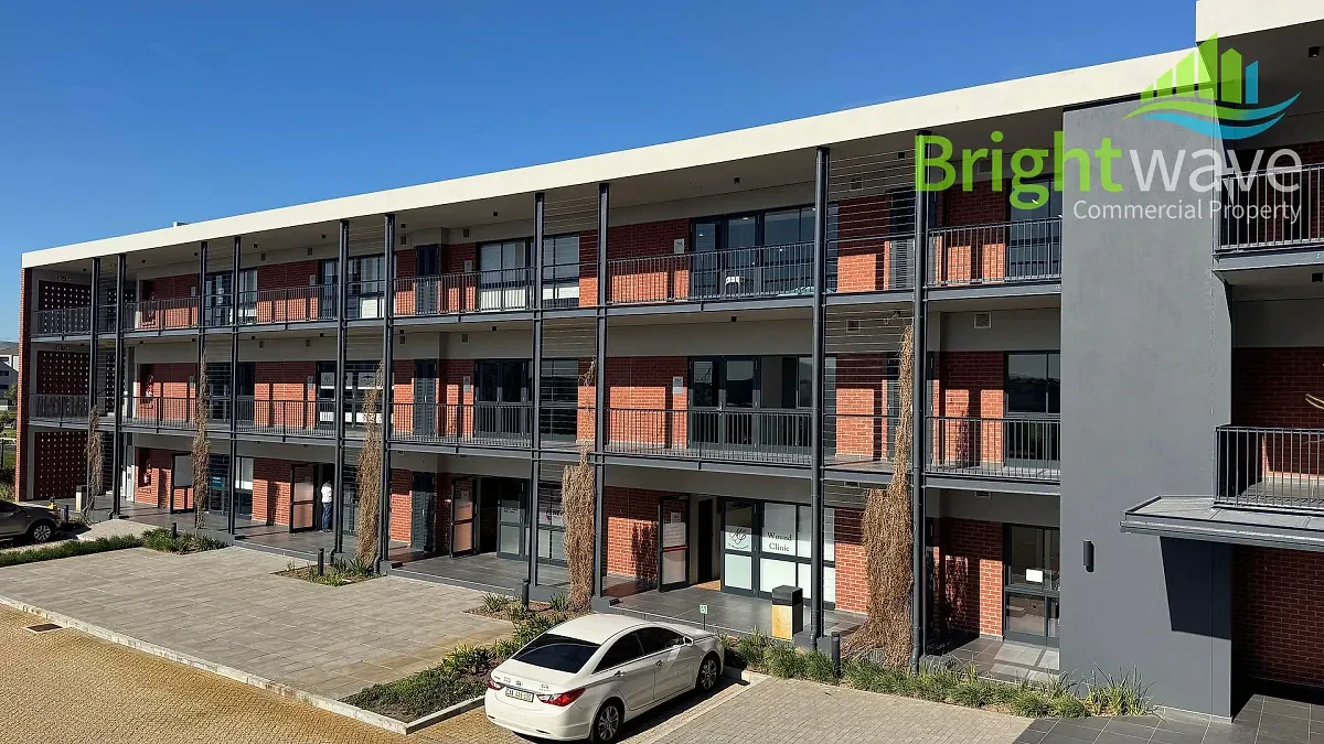 Cedar Square, Sandown — office for rent