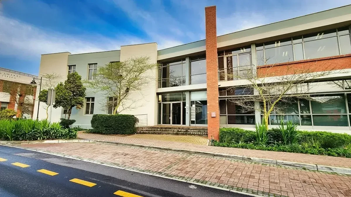 Oxford House, Century City, Century City - building photo 1