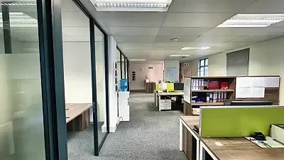 Oxford House, Century City, available office to let in Century City