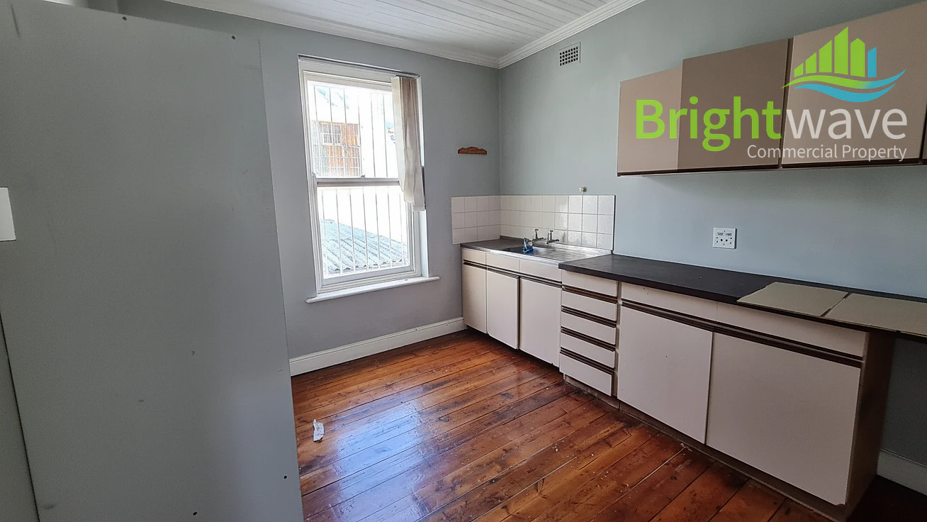Office layout at 119 Hatfield, Gardens