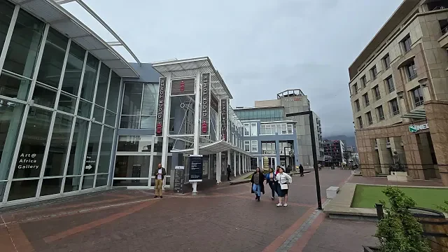 The Clock Tower, V&A Waterfront - building photo 5