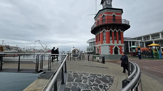 The Clock Tower, V&A Waterfront - building photo 12