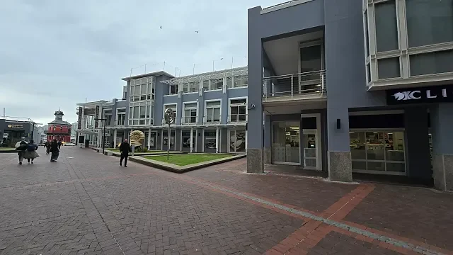 The Clock Tower, V&A Waterfront - building photo 17