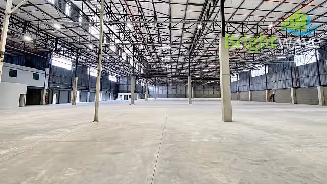 Warehouses space at Montague Park