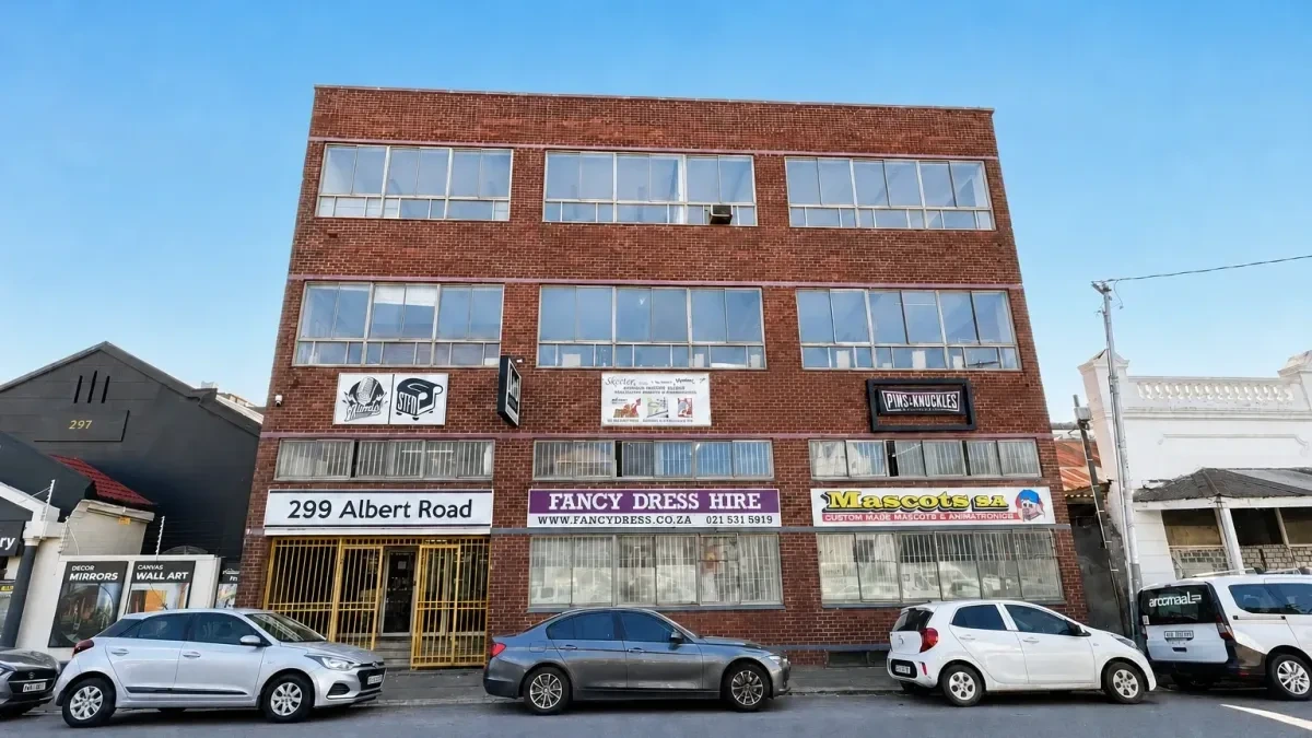 Skeitex Building commercial property in Woodstock