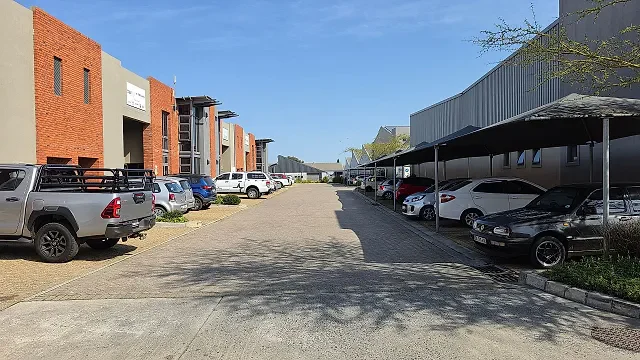 Willow Park, Stikland - building photo 1
