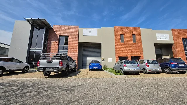 Willow Park, Stikland - building photo 3