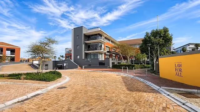The Estuaries in Century City, exterior view.