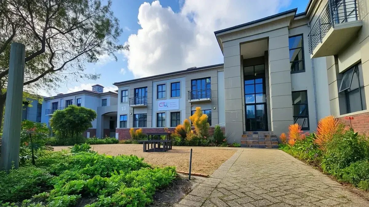 The Estuaries, Century City - building photo 3
