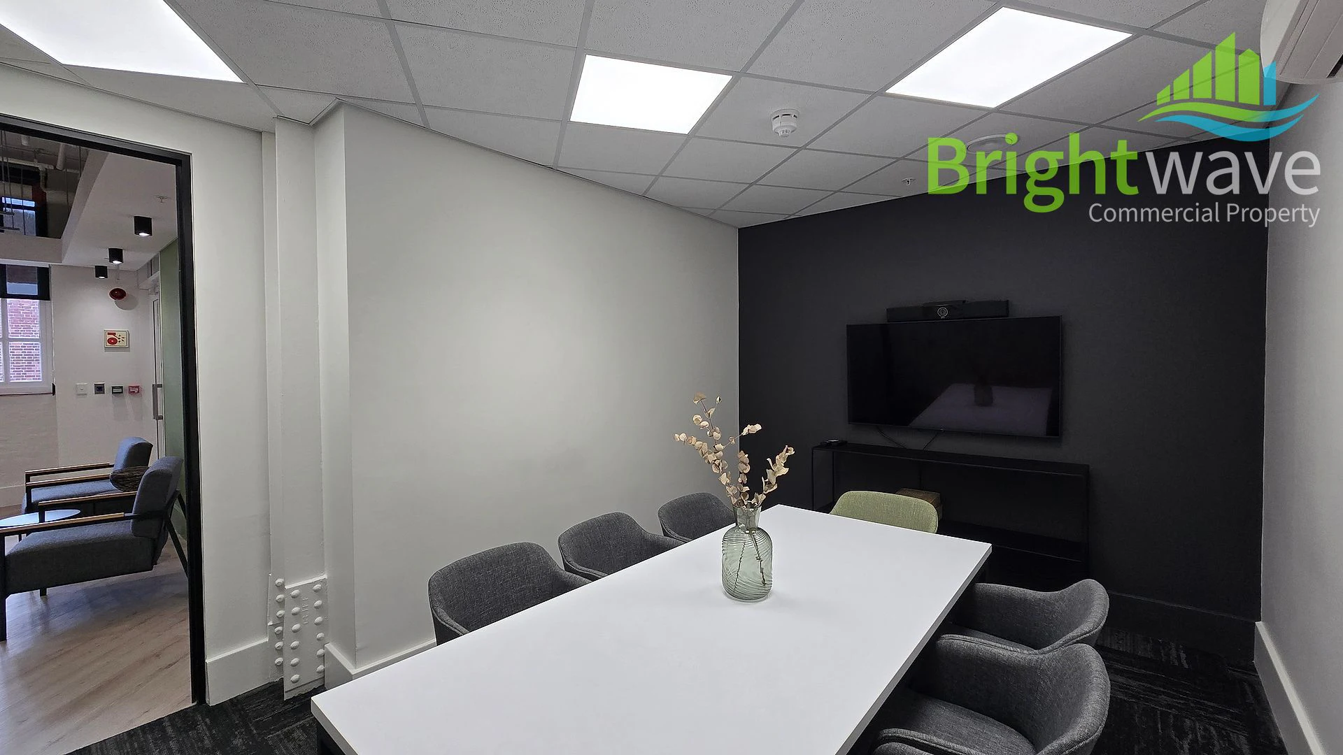 Longkloof Studios, available office to let in Gardens