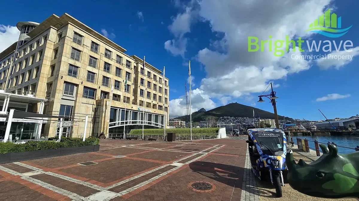 The Clock Tower, V&A Waterfront - building photo 1