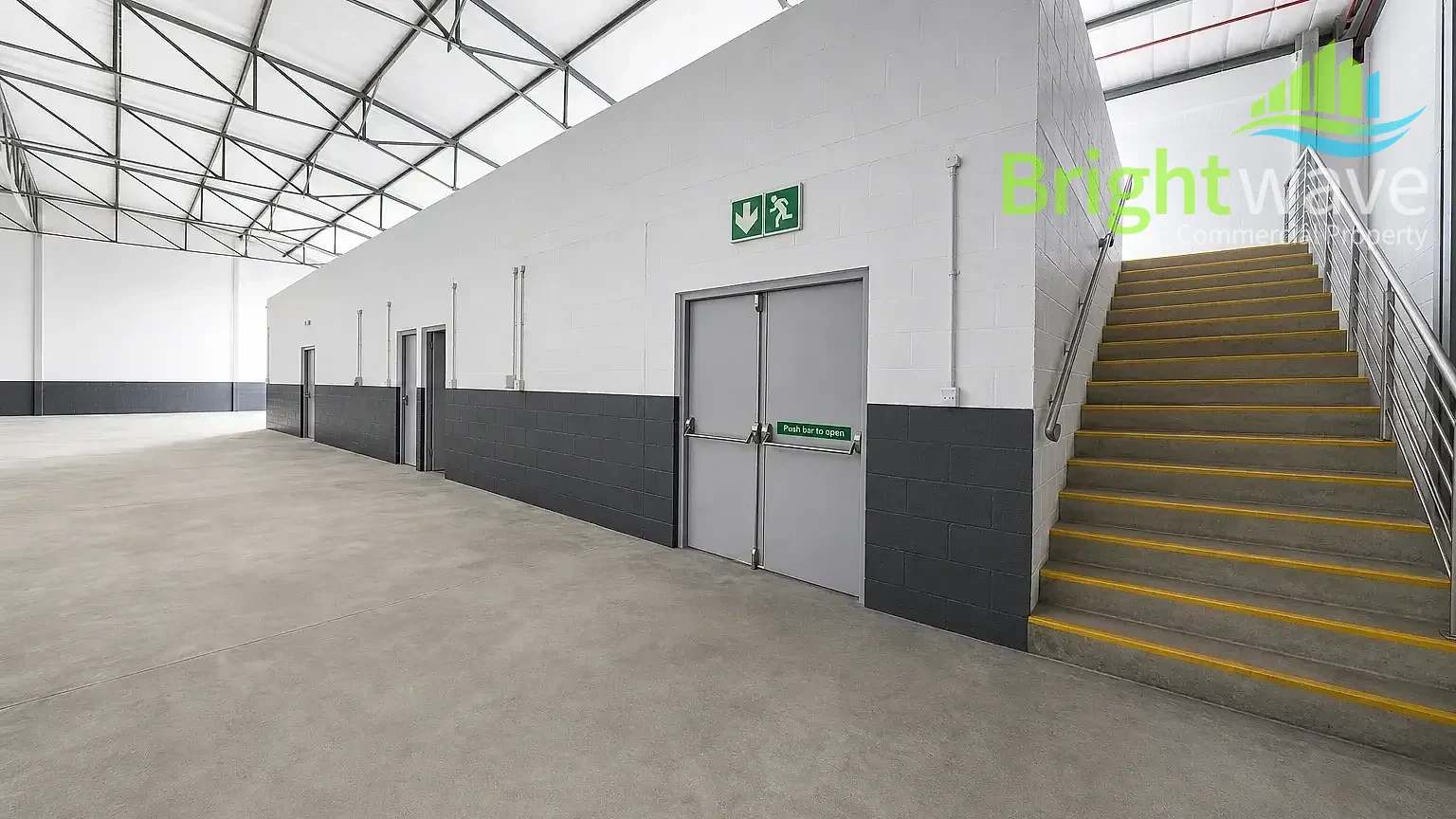 Open plan industrial area at Sapphire Business Park