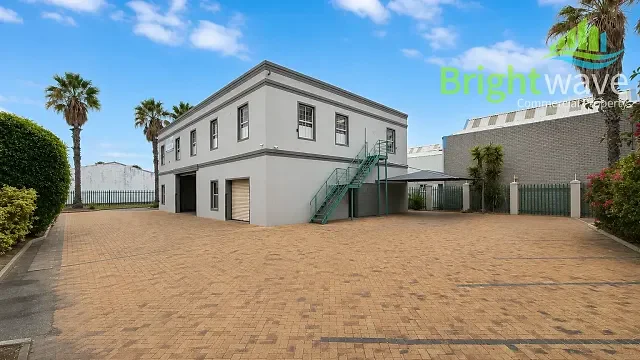 103 Kyalami Drive, Killarney Gardens - building photo 2