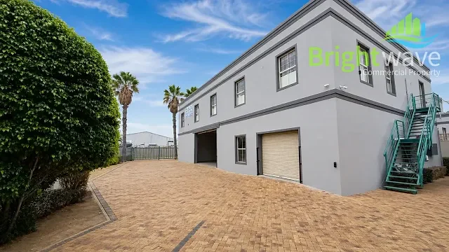 103 Kyalami Drive, Killarney Gardens - building photo 5