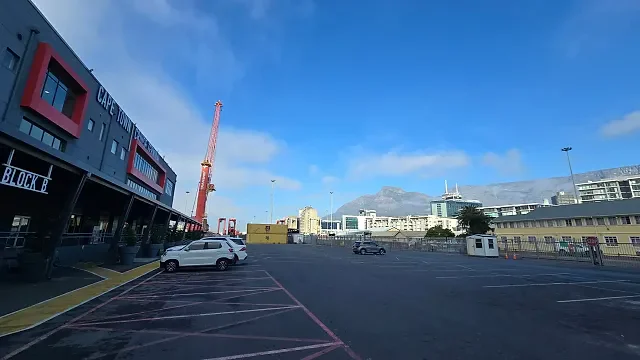 Cruise Terminal, V&A Waterfront - building photo 3