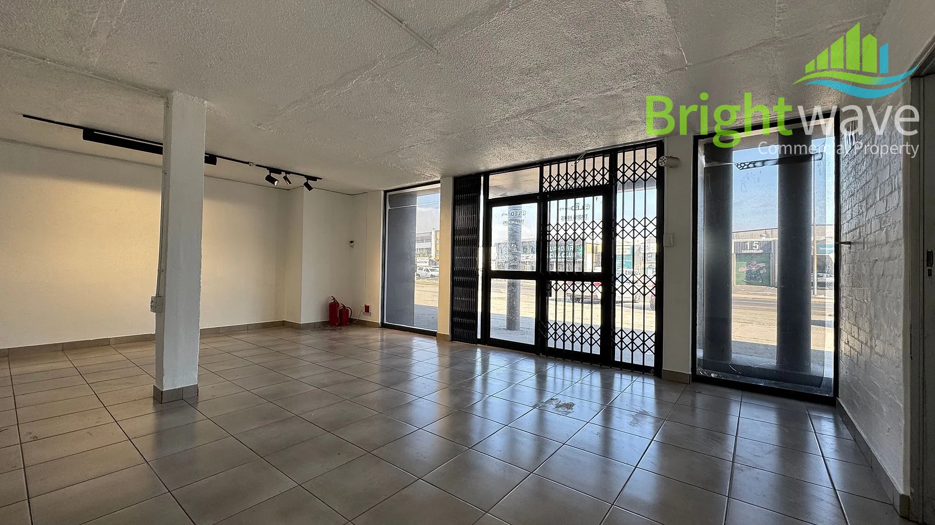 Cavi Centre, available industrial to let in Montague Gardens