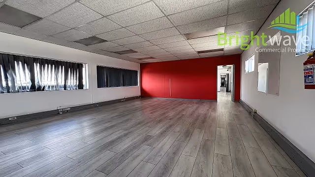 Office to let at Burpark in Montague Gardens.