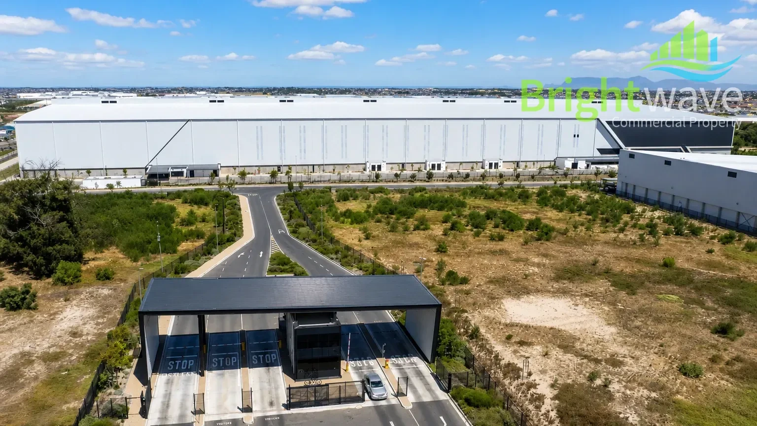 Open plan industrial area at King Air Industria