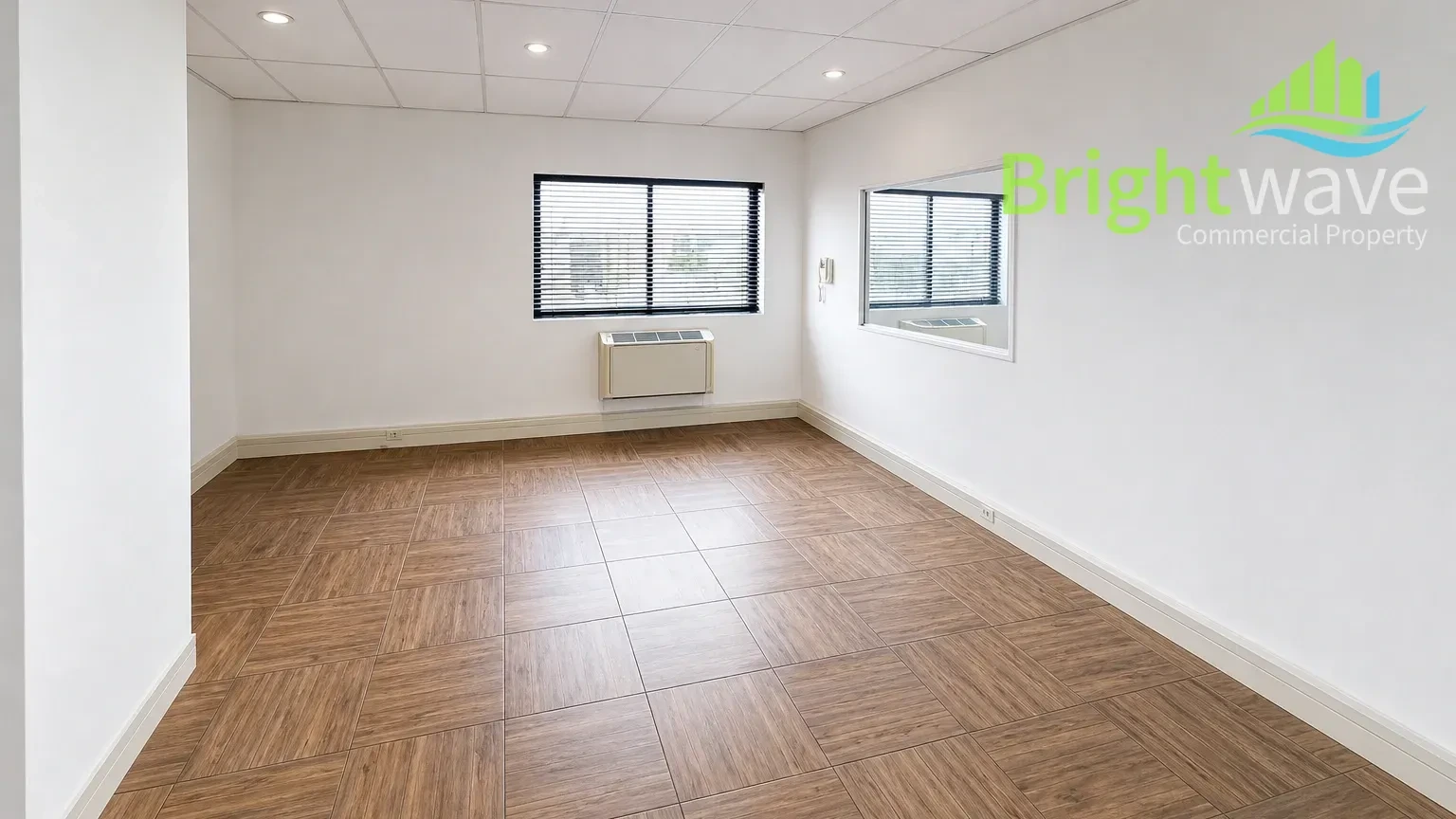 Office layout at Giuliva House, Table View