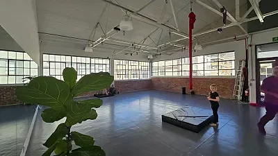 Office layout at Earthlife Building, Gardens