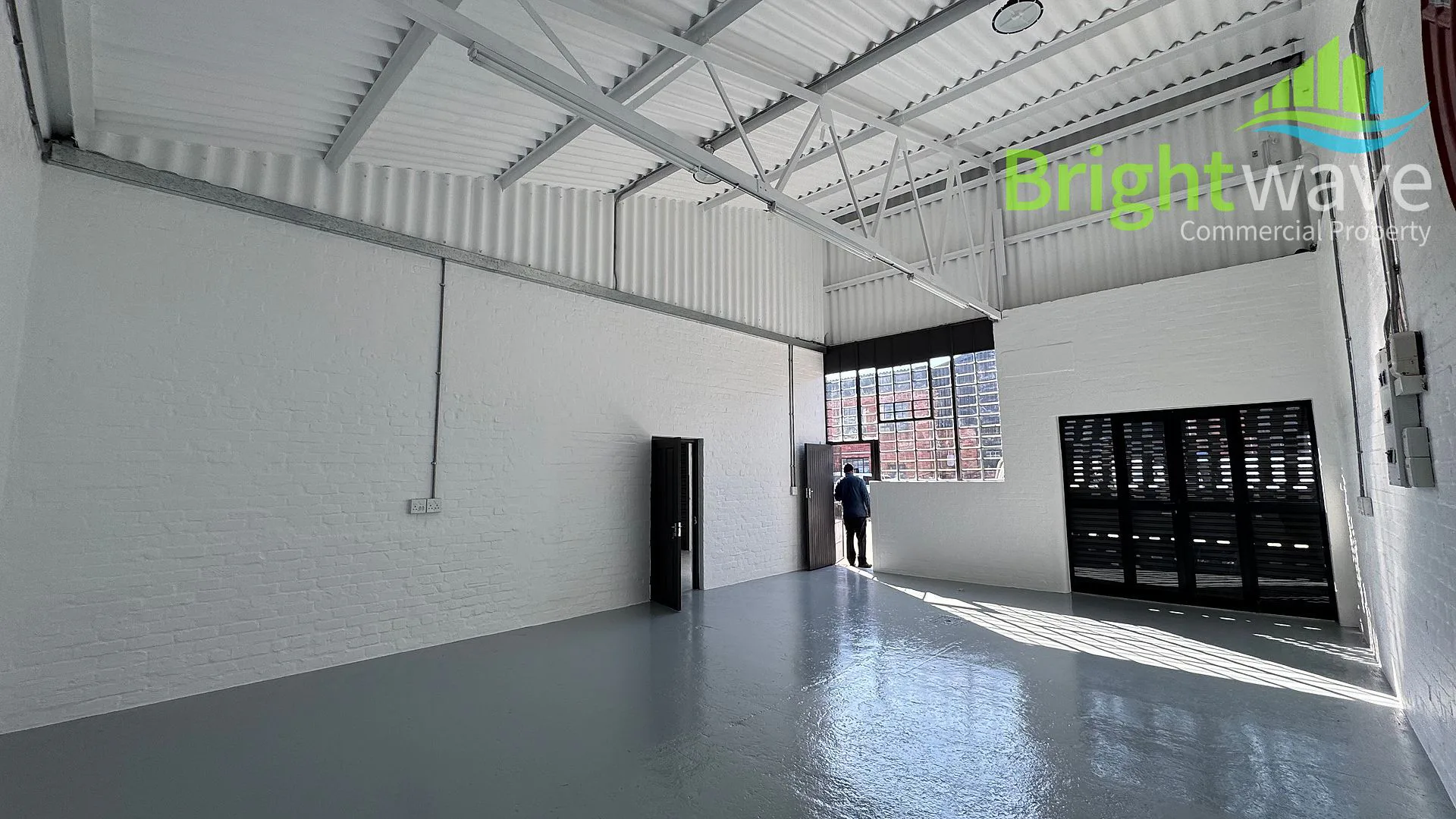 Open plan industrial area at 9 Montague Drive