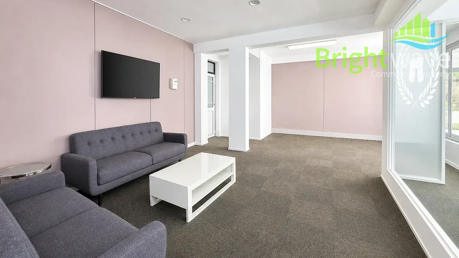 Westlake Square, available office to let in Westlake