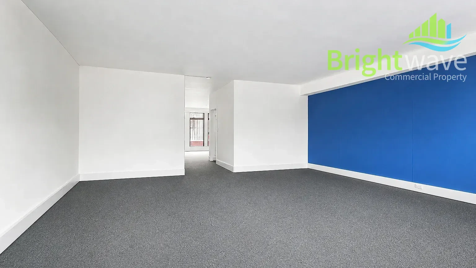 Westlake Square, available office to let in Westlake