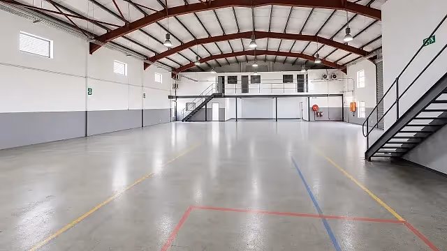 Warehouses space at 5 Louis Glassman Road