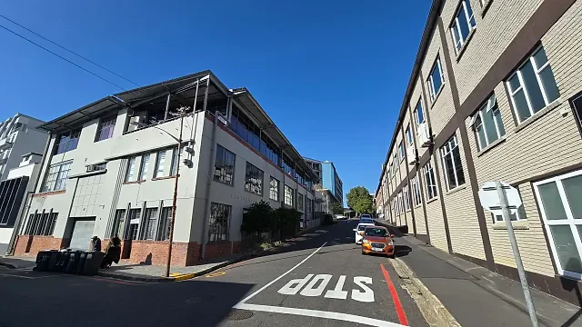 35 Wesley Street, Gardens - building photo 4