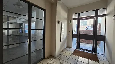 35 Wesley Street, Gardens, office for rent