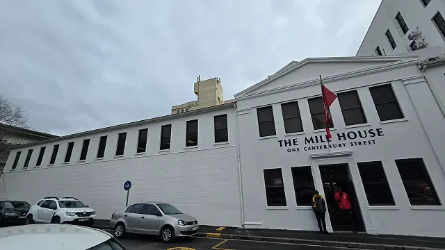 Mill House, Cape Town CBD - building photo 1