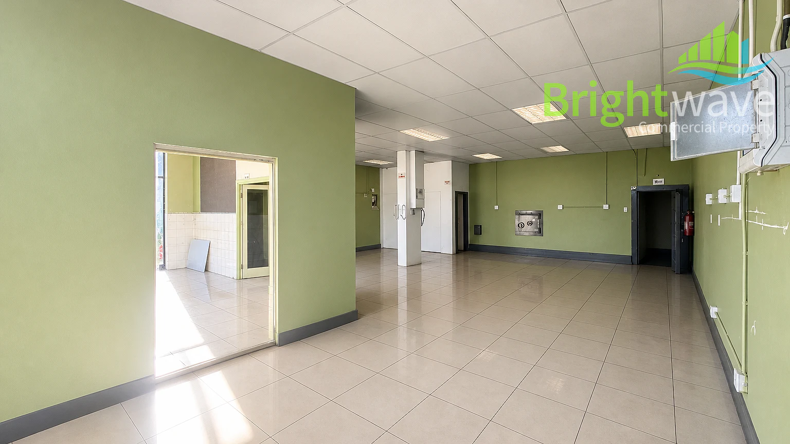 8 Bloemfontein Street, available retail to let in Paarden Eiland