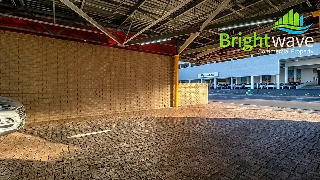 15 Willie Van Schoor Avenue, Bellville - building photo 2