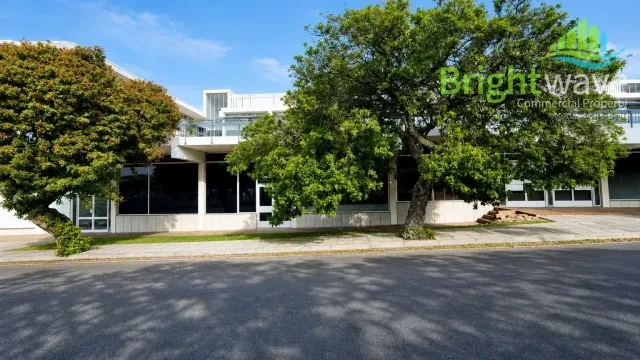 38 13th Avenue, Bellville - building photo 3