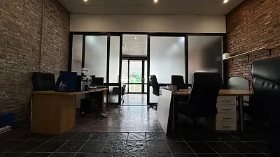 King's Cross Corner, Salt River, office for rent