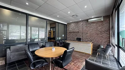 King's Cross Corner, available office to let in Salt River