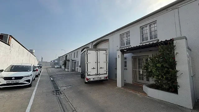 Ruco Business Park, Airport Industria - building photo 1