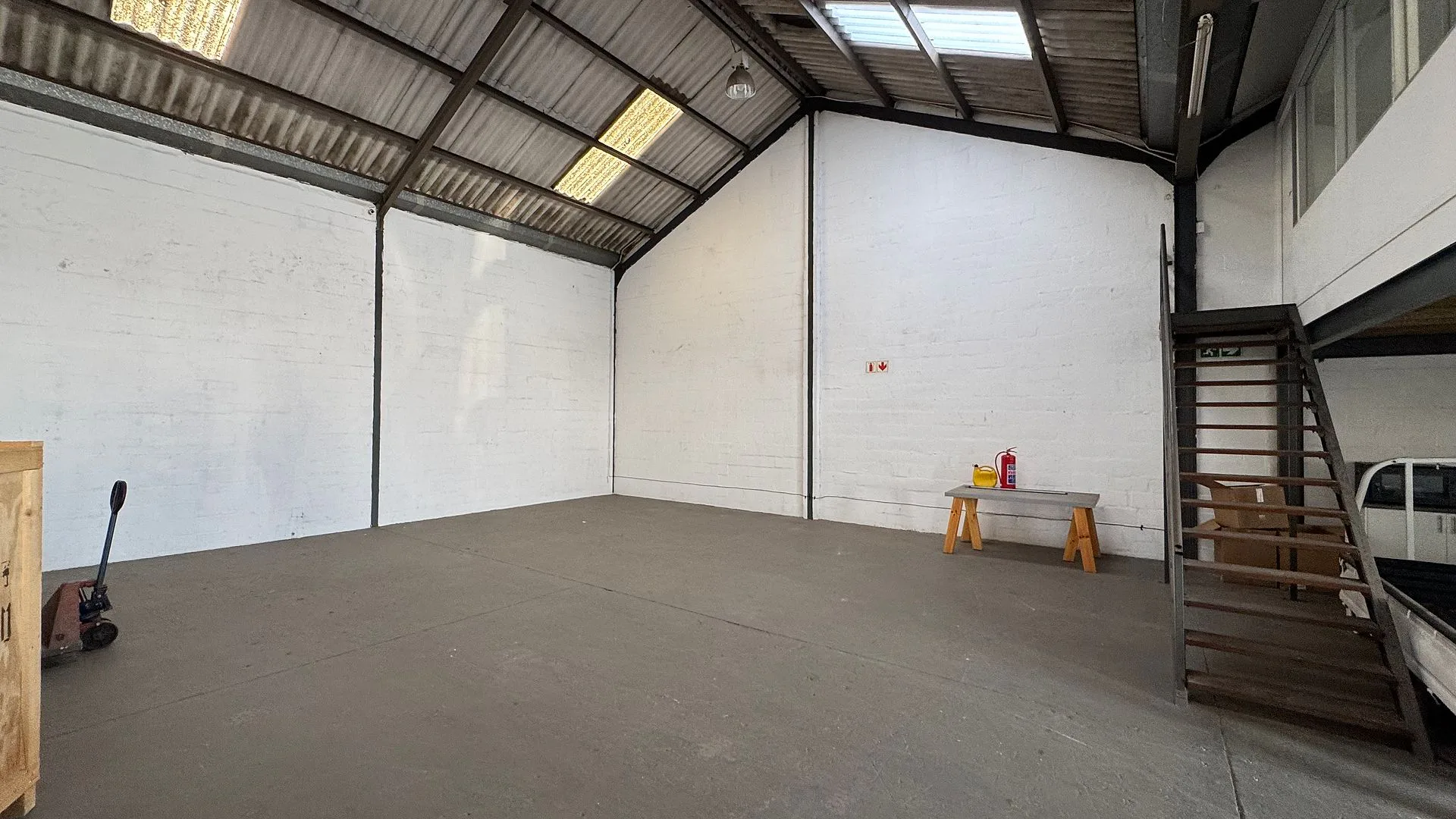Open plan industrial area at Ruco Business Park