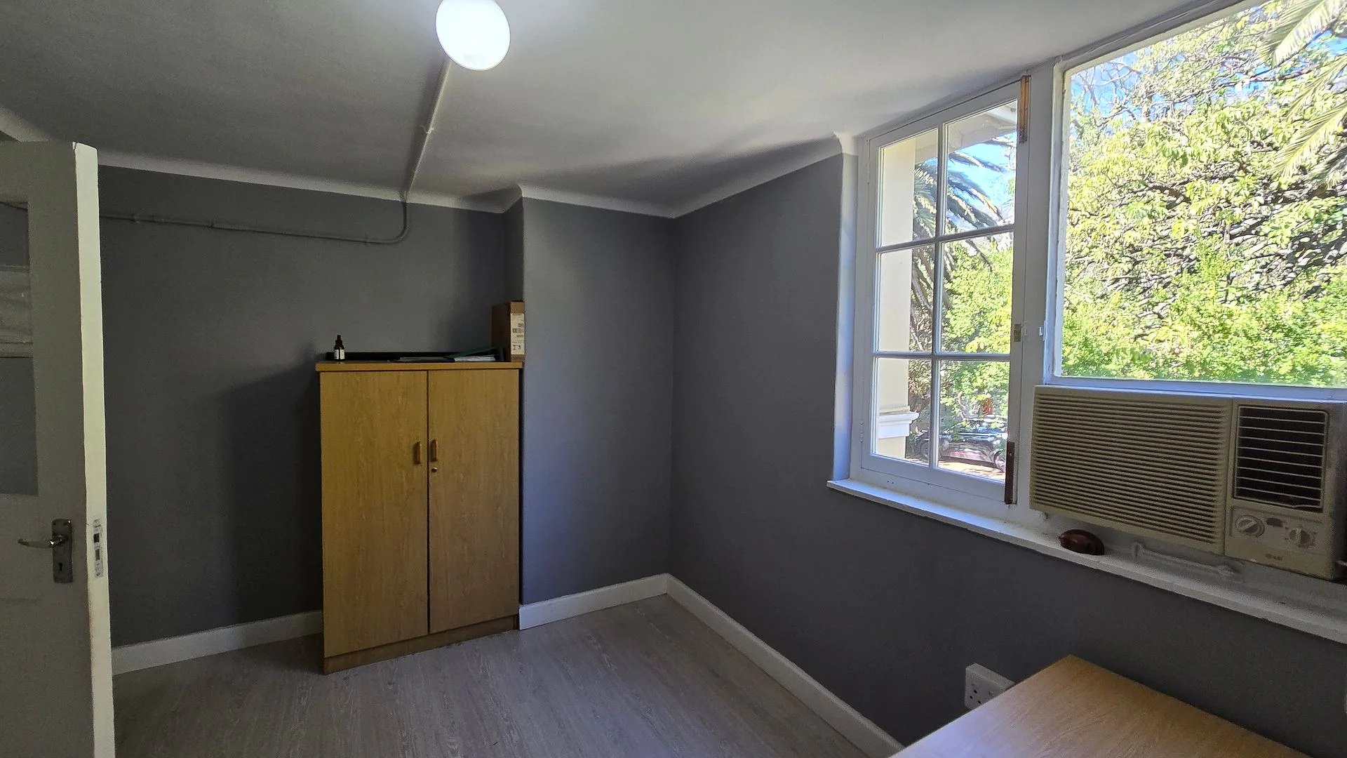 Office layout at College of Cape Town, Oranjezicht