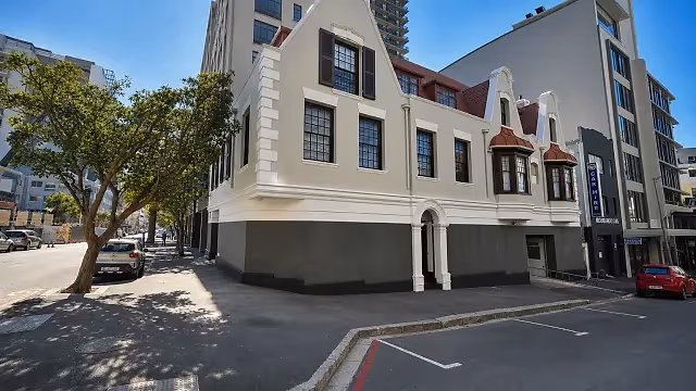 Sedgewick House in Cape Town CBD, exterior view.