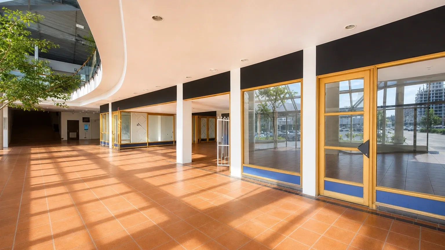 Cavendish Close, Claremont, retail for rent