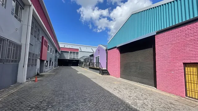 33 Salt River Road, Salt River - building photo 1