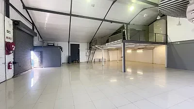33 Salt River Road, Salt River, industrial for rent