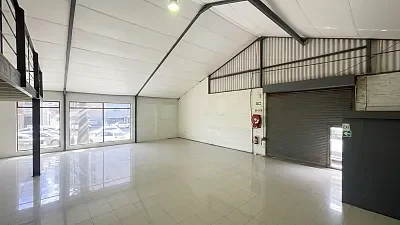 Industrial layout at 33 Salt River Road, Salt River