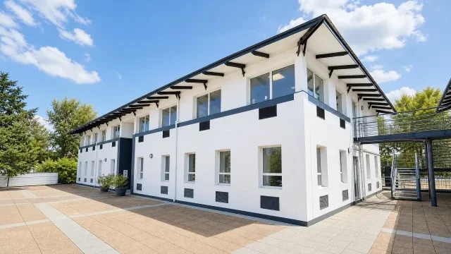 Plum Park, Plumstead - building photo 2
