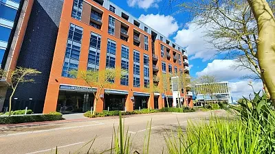 The Matrix office space to let in Century City