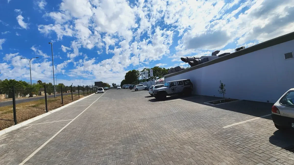 Kenridge Centre, Tyger Valley - building photo 7