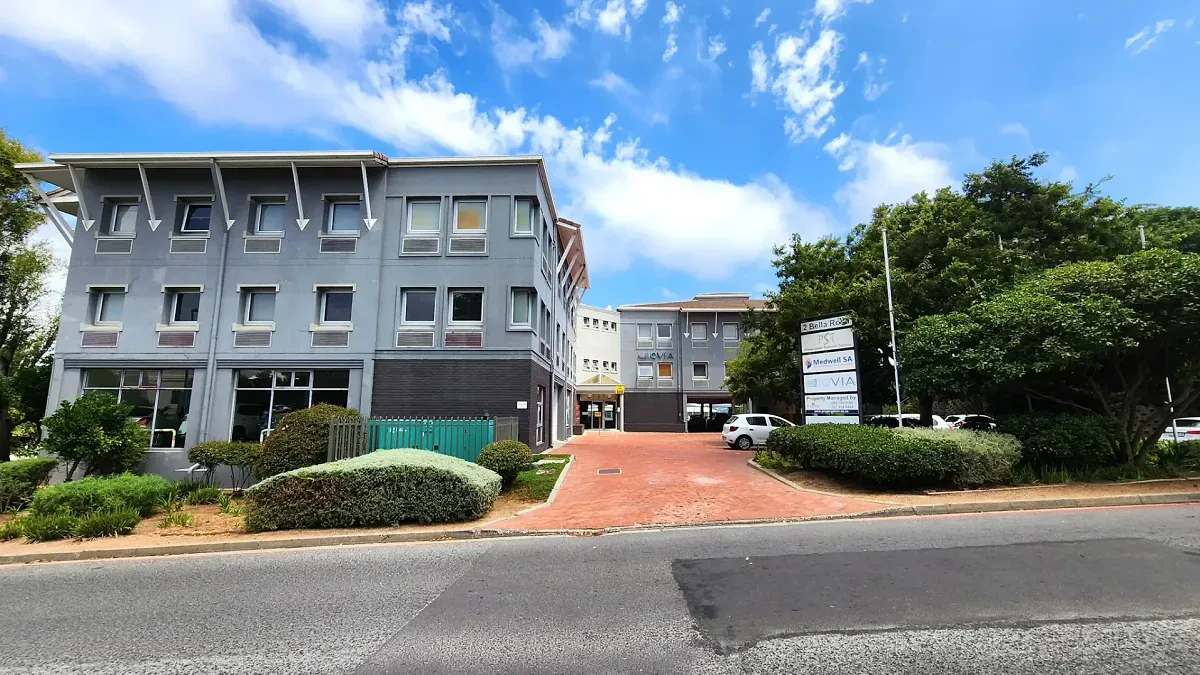 Montrose Place, Tyger Valley - building photo 9